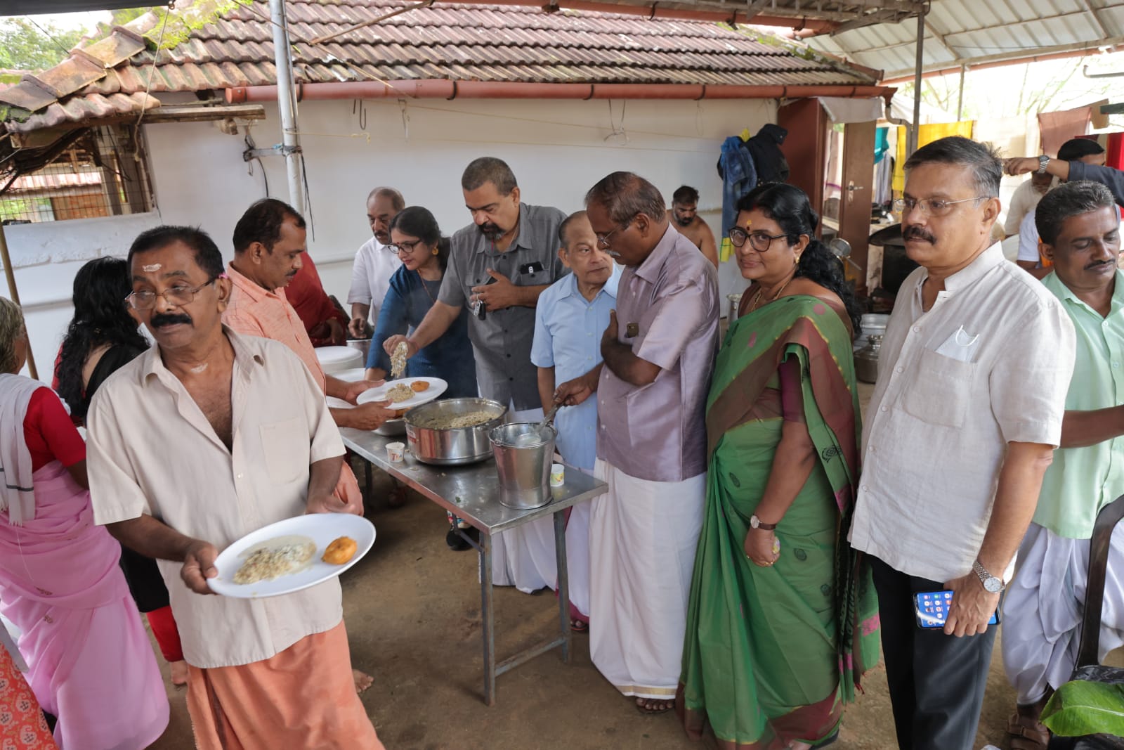 Mathrubhojanam (Social Kitchen)